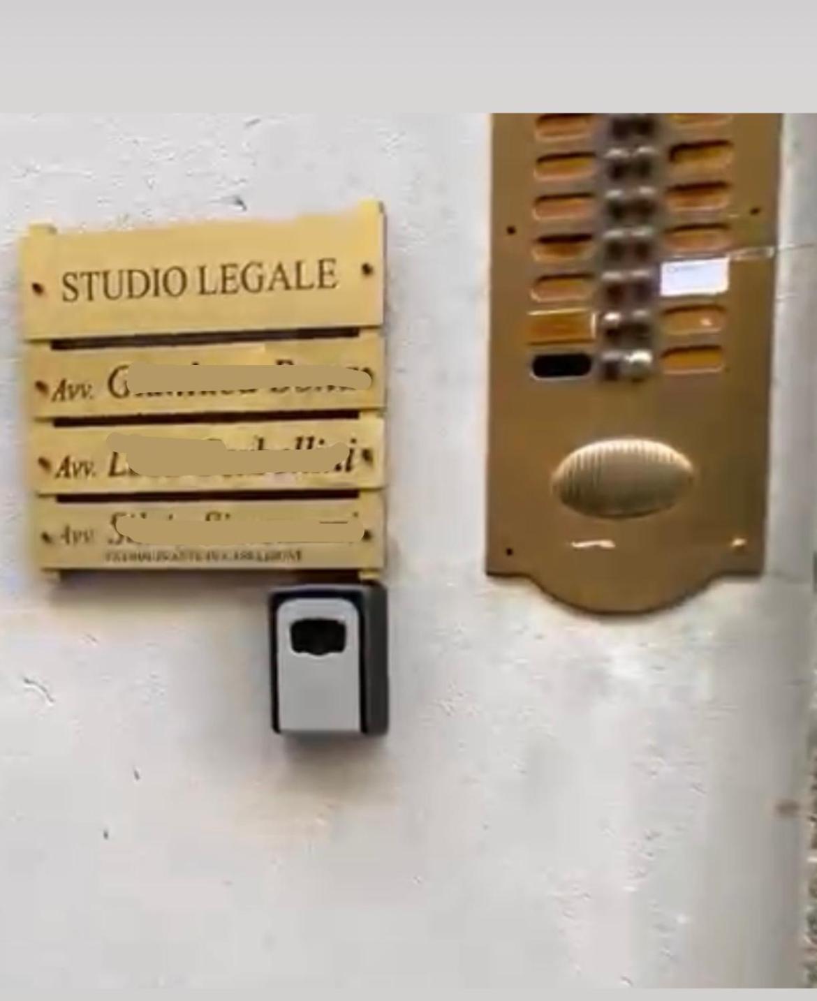Appartamento In Centro Storico "La Casa Di Cri" Asti Ngoại thất bức ảnh